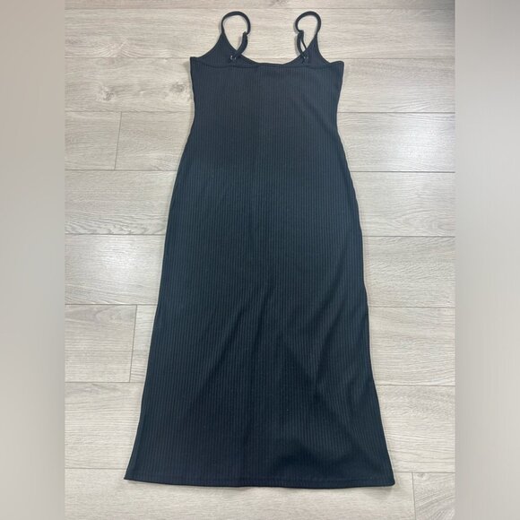 Olivia & James Black Ribbed Button Front Midi Dress - Picture 3 of 11